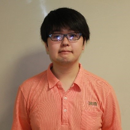 常勤 介護職 鈴置 拓也